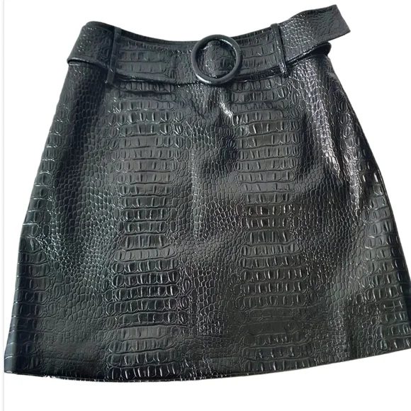 Atmos&Here Bianca Belted Mini Skirt faux Leather size 8 Black NWOT - Picture 4 of 7